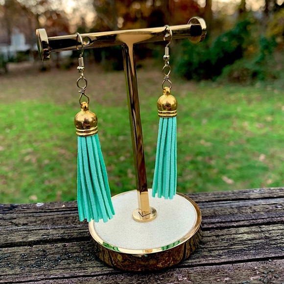 Hand Crafted Jewelry - ✨NEW✨ Handmade Mint/Blue Tassel Earrings